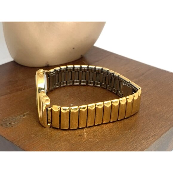 Elgin Women's Watch Vintage Half Moon Diamond Quartz Black Dial Gold Steel - Picture 8 of 14